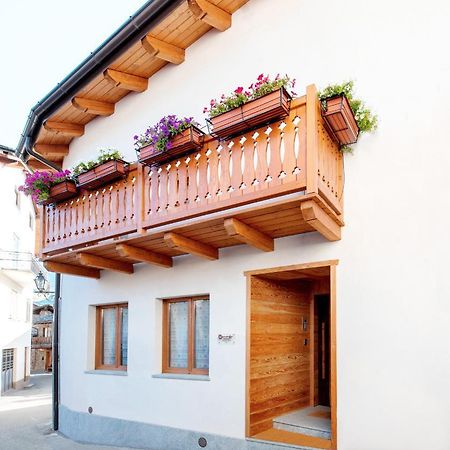 Aparthotel Fenat Introd Exterior foto