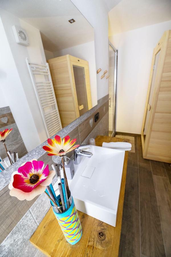 Aparthotel Fenat Introd Exterior foto